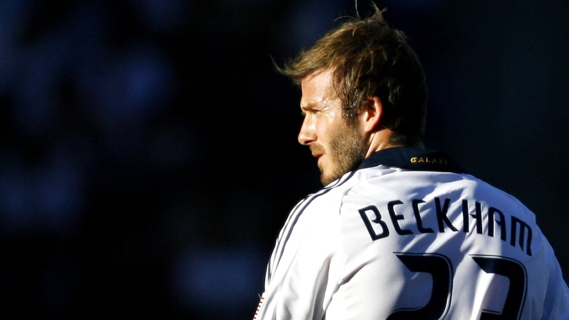 塔图姆焦点对战，德罗巴与40激战日本队分钟，表现优异胜负难料！热度持续攀升